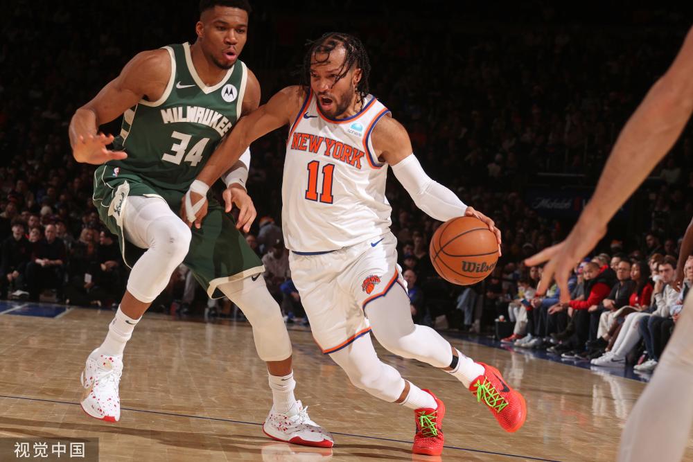 的首轮比赛 的首轮比赛